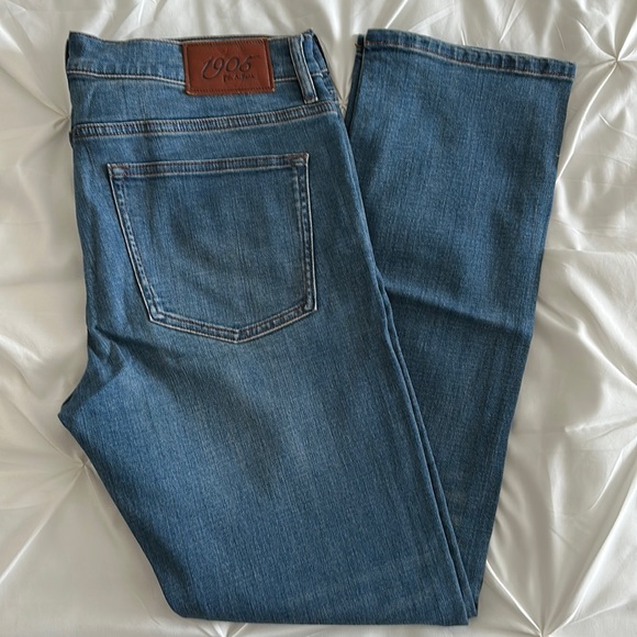 Jos A. Bank Men’s Jeans 34W 32L - Picture 1 of 6